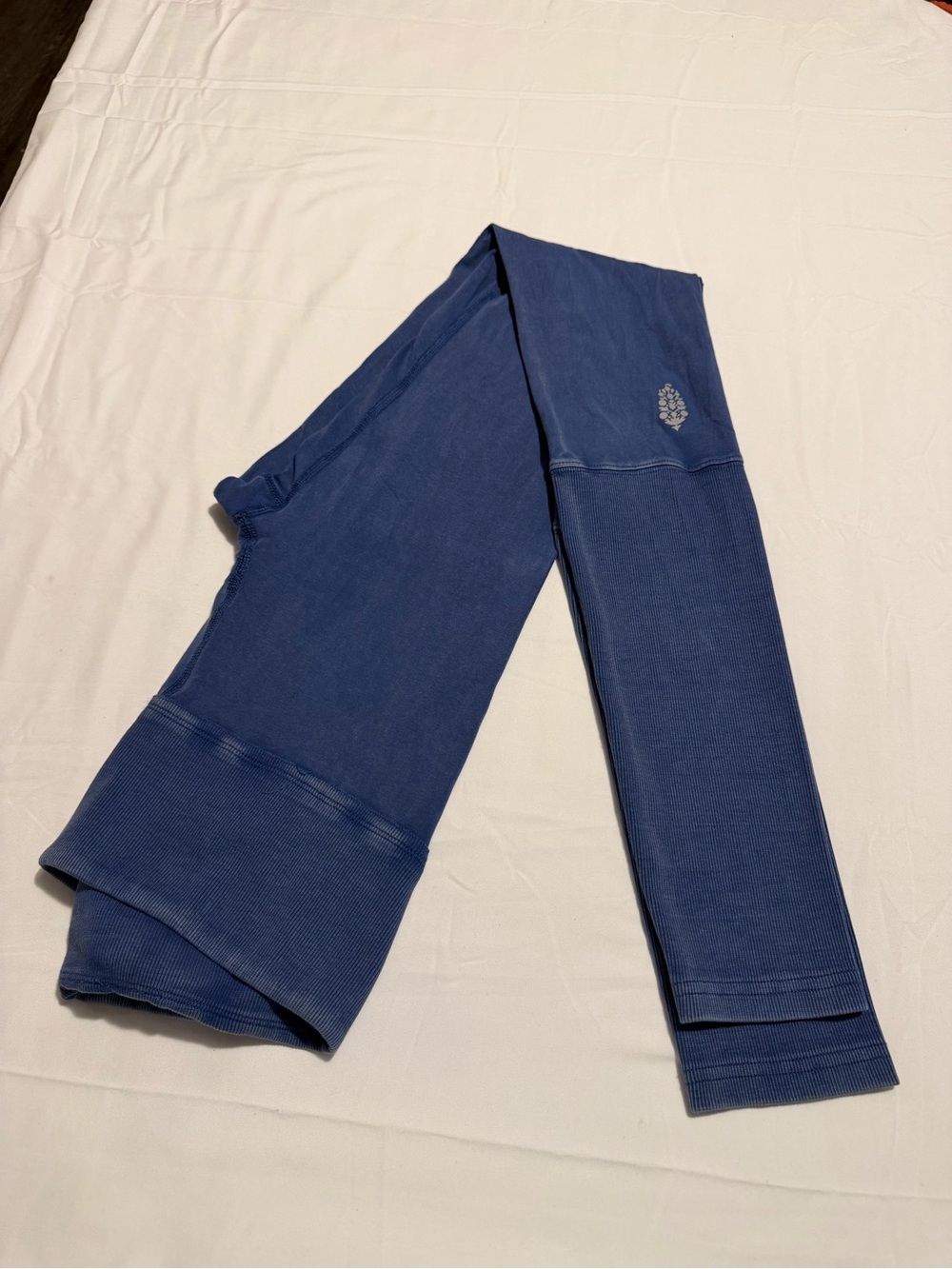 Free People Kids Navy Leggings with Subtle Emblem